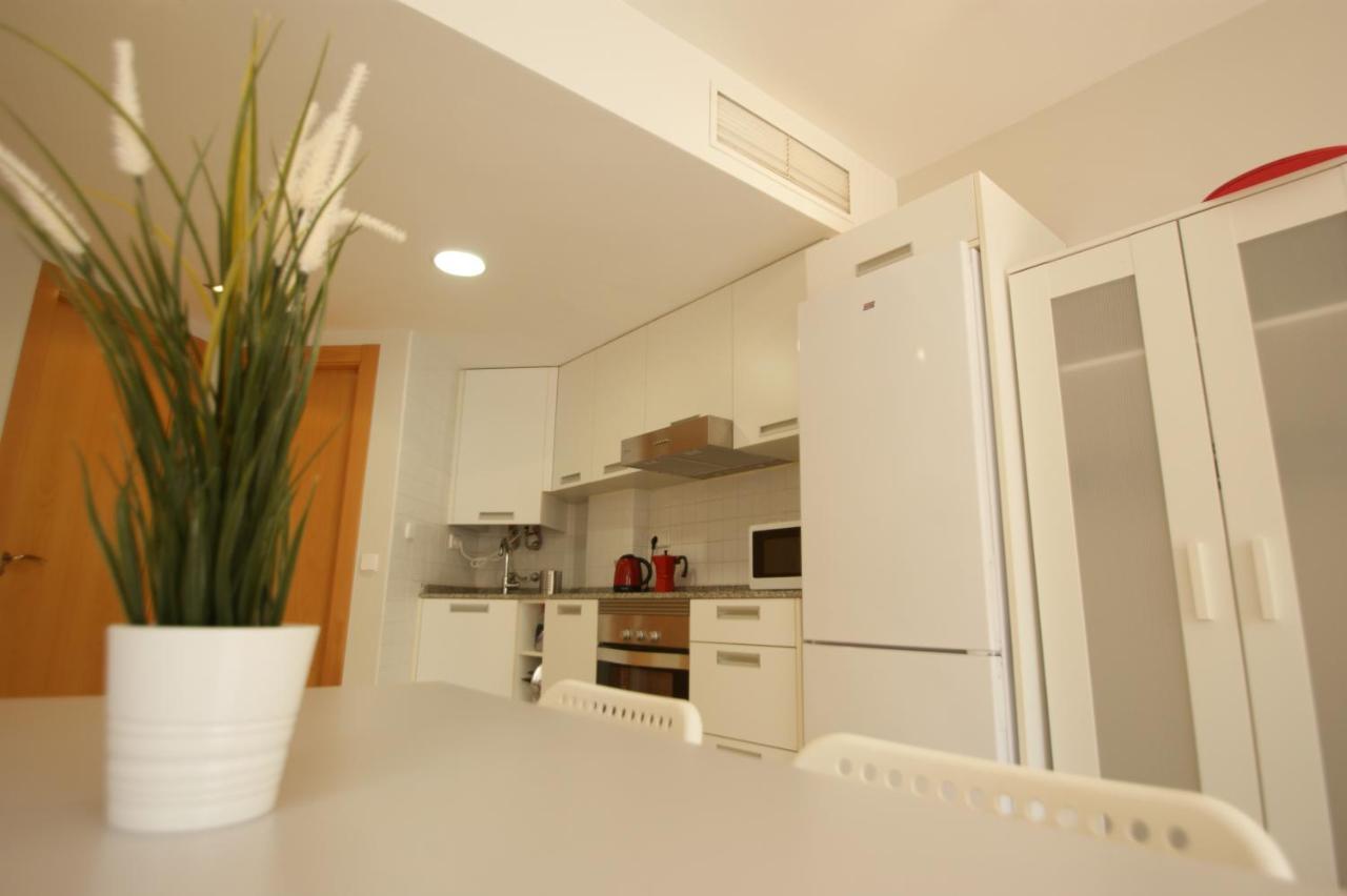 Apartamento en Vera a 300 m de la playa, con patio y salida directa a calle Exterior foto